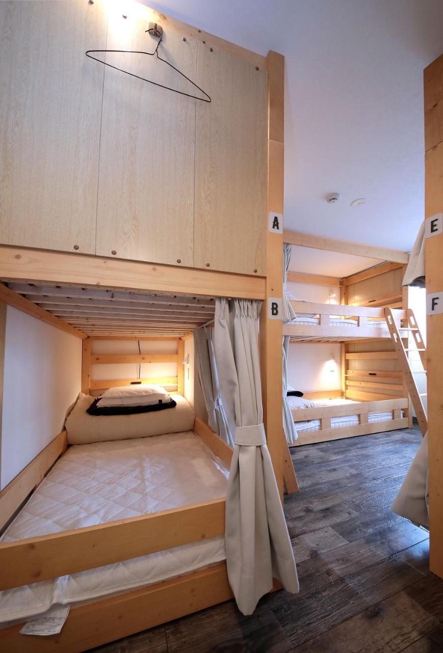 Trip & Sleep Hostel Nagoya Bagian luar foto